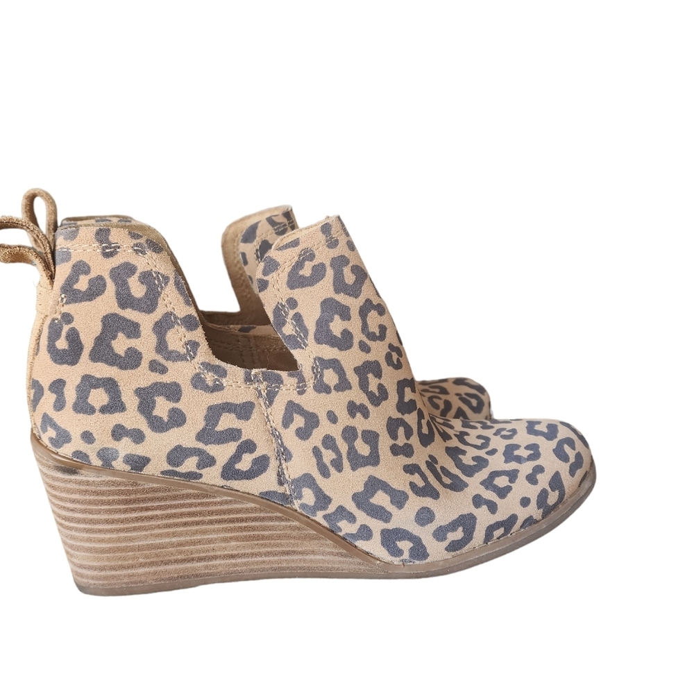 Tom's Kallie Doe Leopard Print Suede Women's Wedge Boots Size 8.5